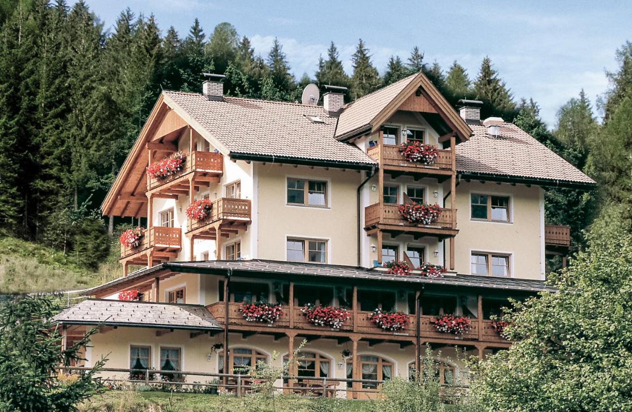 Fabilia Family Hotel - Monguelfo Zewnętrze zdjęcie